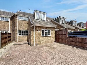 Frontage- click for photo gallery